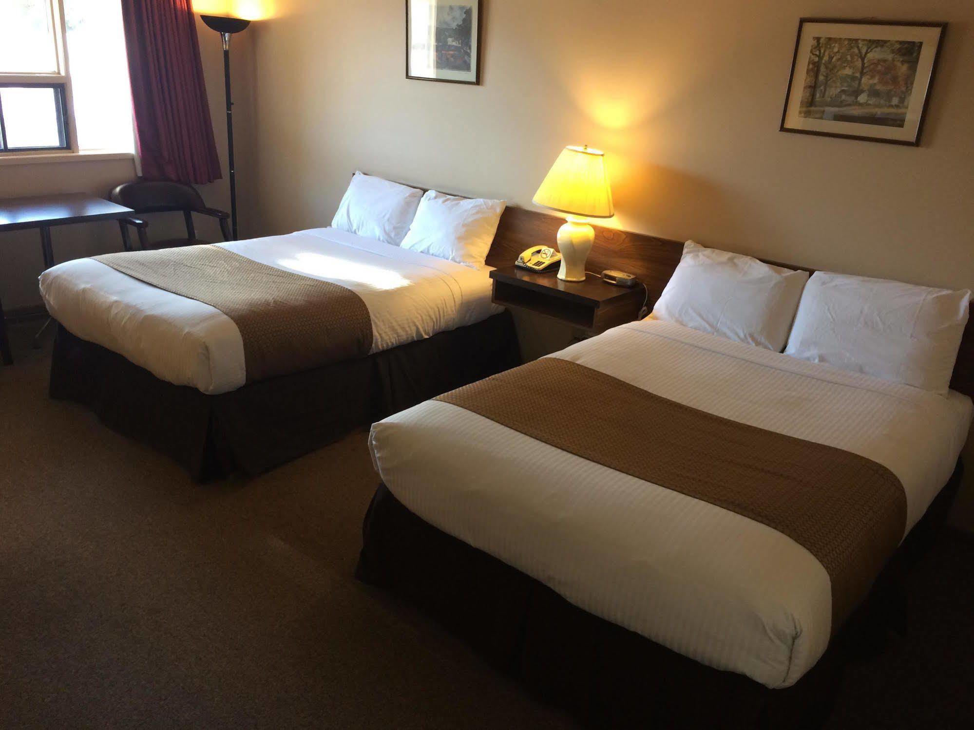 Siesta Motel Olds Dış mekan fotoğraf